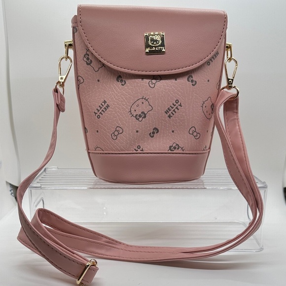 Hello Kitty Handbags - Hello Kitty Blush Pink Crossbody Bag